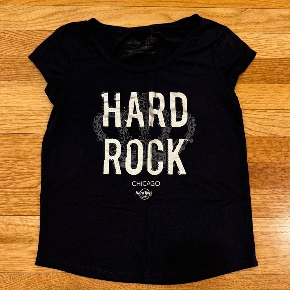 Hard Rock Cafe Tee in Black with White Print